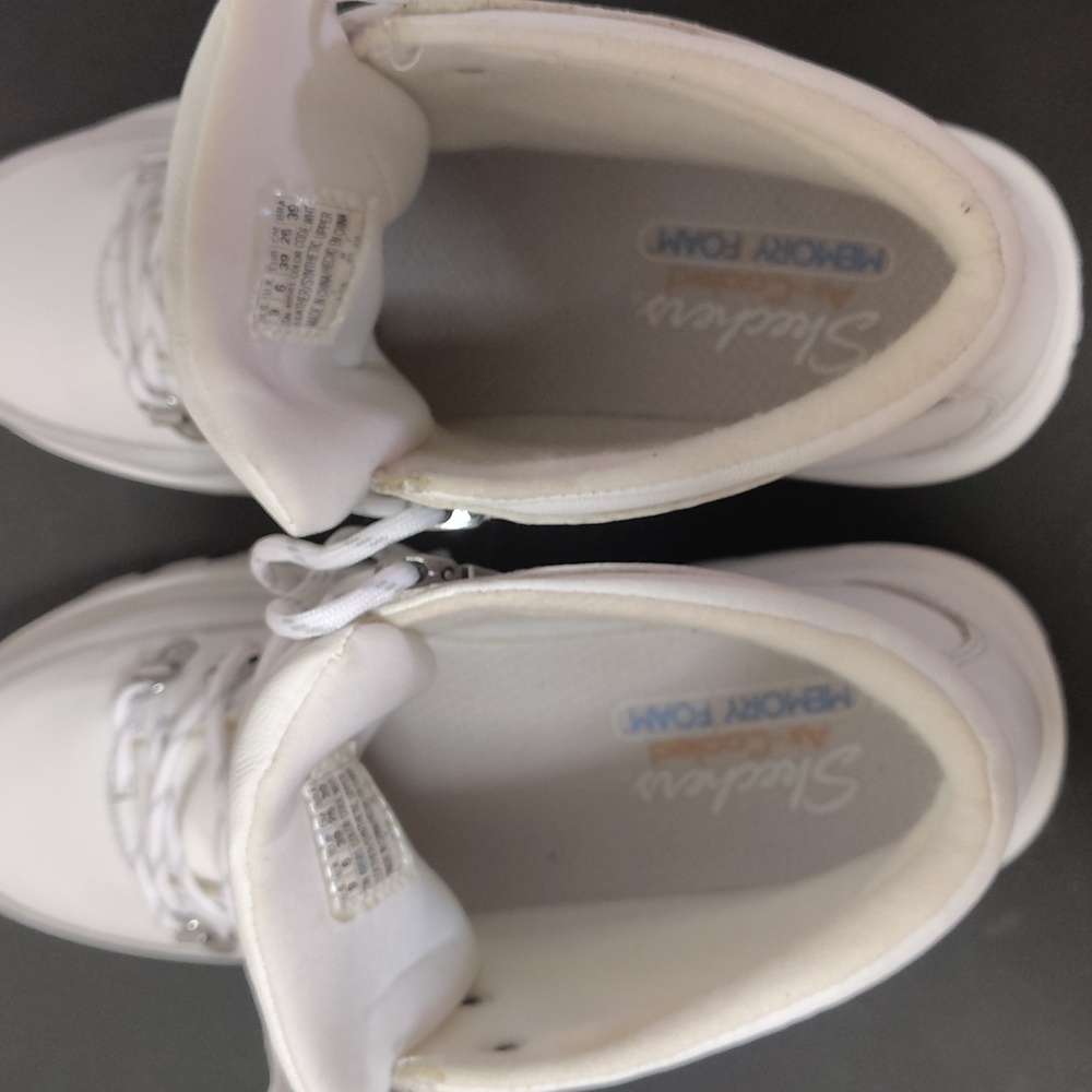 Skechers Shindigs Renegade Heart Women Size 9 Retro White Lace-up Boots Vintage - Picture 10 of 11